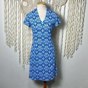 J. McLaughlin Catalina Knit Shades of Blue Vneck Dress Size Small